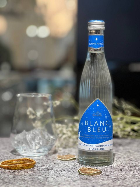 Blanc Bleu sparkling